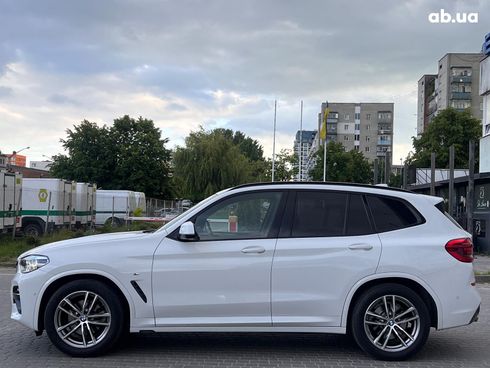 BMW X3 2018 белый - фото 9