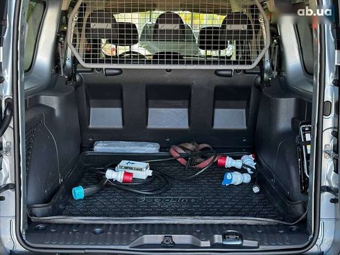 Renault Kangoo 2020 - фото 16