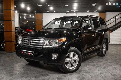 Toyota Land Cruiser 2012 - фото 4