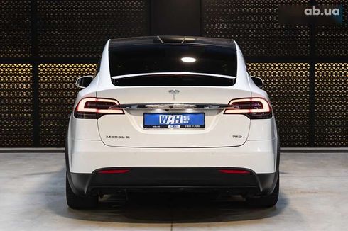 Tesla Model X 2017 - фото 11