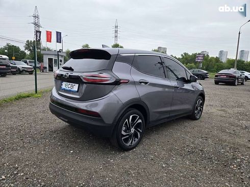 Chevrolet Bolt 2023 - фото 13