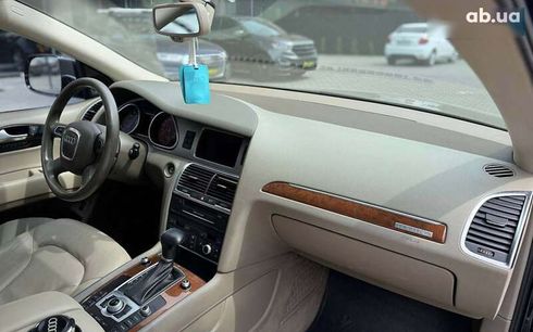 Audi Q7 2010 - фото 13