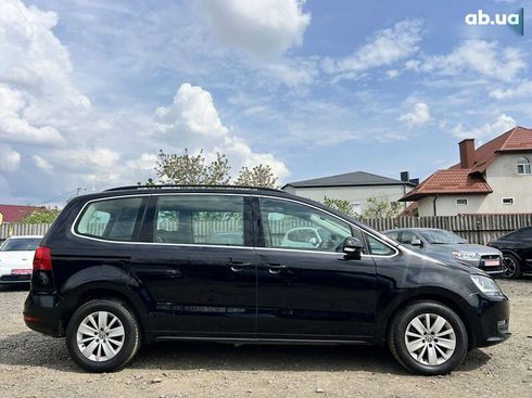 Volkswagen Sharan 2012 - фото 9