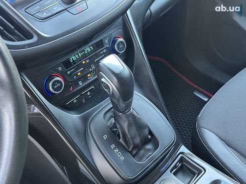 Ford Kuga 2019 - фото 30