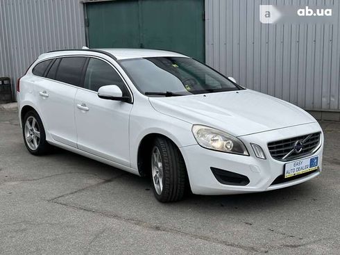 Volvo V60 2011 - фото 3