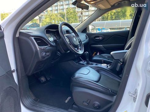 Jeep Cherokee 2018 - фото 12