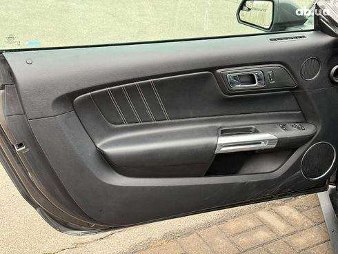 Ford Mustang 2016 серый - фото 16