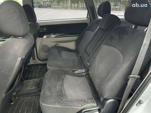 Mitsubishi Grandis 2008 - фото 20