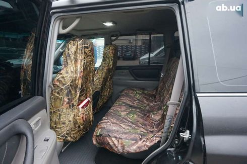 Toyota Land Cruiser 2005 - фото 25