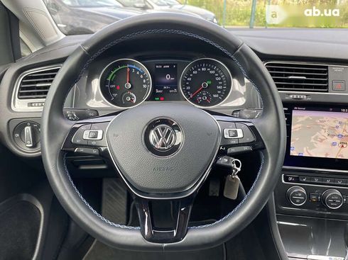 Volkswagen e-Golf 2019 - фото 26