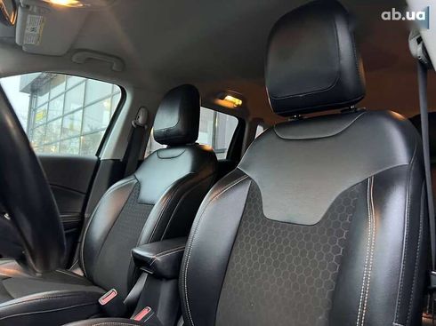Jeep Compass 2021 - фото 10