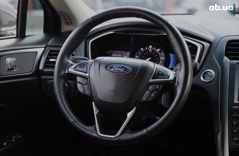 Ford Fusion 2018 - фото 12