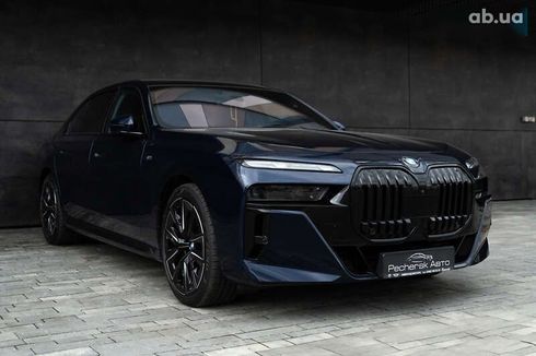BMW 7 серия 2023 - фото 3