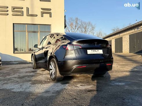 Tesla Model Y 2024 - фото 15