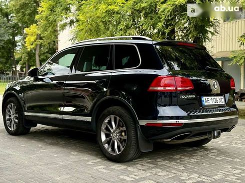 Volkswagen Touareg 2016 - фото 19