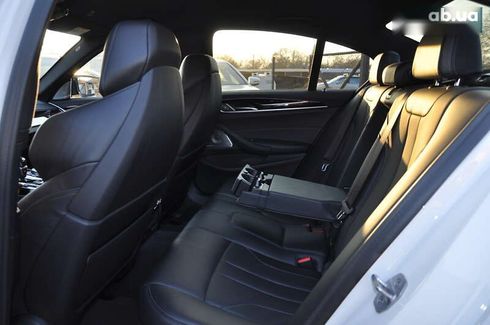 BMW M5 2022 - фото 24