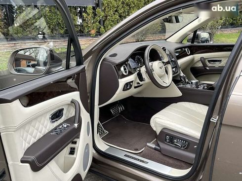 Bentley Bentayga 2017 - фото 15