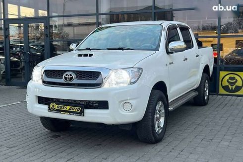 Toyota Hilux 2011 - фото 3