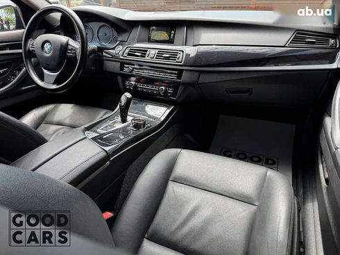 BMW 5 серия 2016 - фото 23