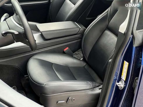 Tesla Model Y 2021 - фото 13