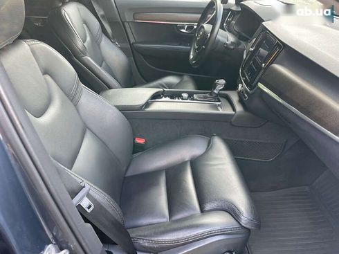 Volvo V90 Cross Country 2018 - фото 28