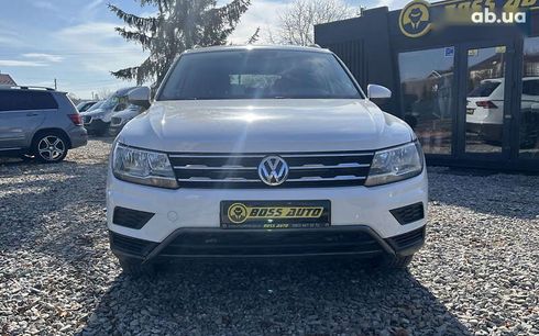 Volkswagen Tiguan 2020 - фото 2