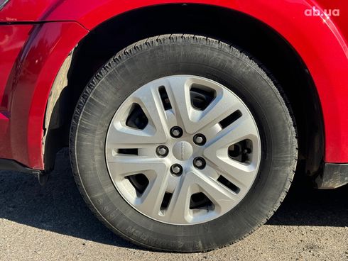Dodge Journey 2018 красный - фото 12