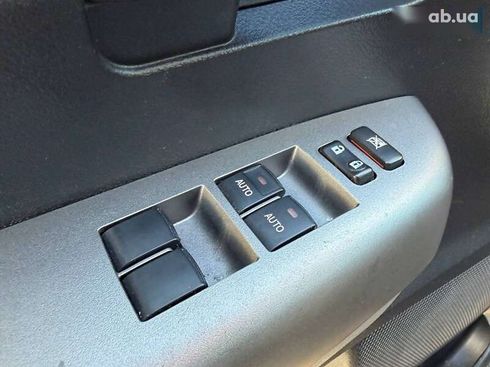 Toyota Sequoia 2014 - фото 17