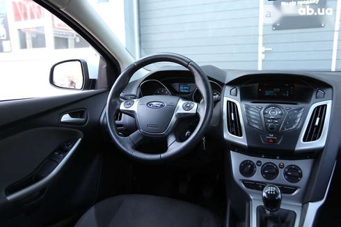 Ford Focus 2014 - фото 13