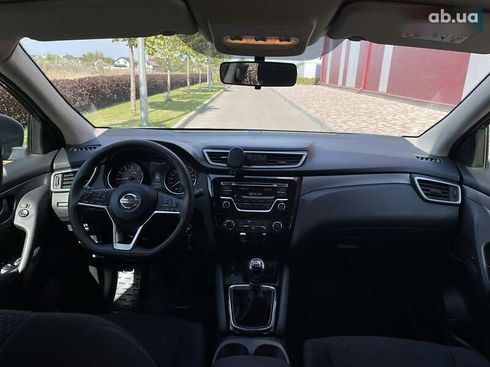Nissan Qashqai 2020 - фото 16