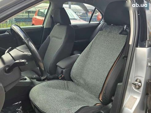 Volkswagen Jetta 2012 - фото 13