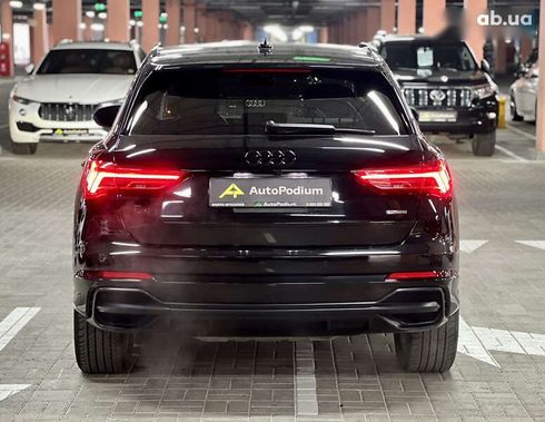 Audi Q3 2019 - фото 9