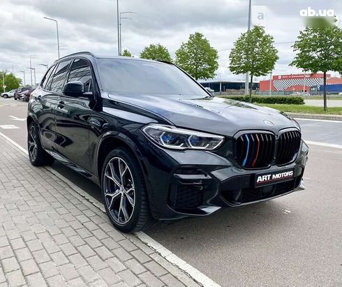 BMW X5 2021 - фото 10