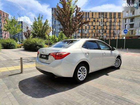 Toyota Corolla 2019 - фото 23