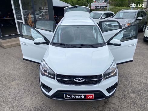 Chery Tiggo 2020 белый - фото 17