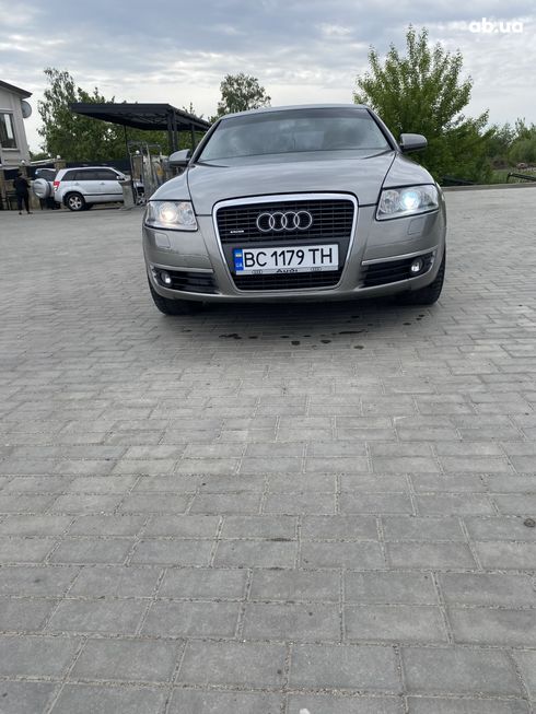 Audi A6 2004 серебристый - фото 11