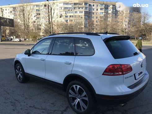 Volkswagen Touareg 2015 - фото 13