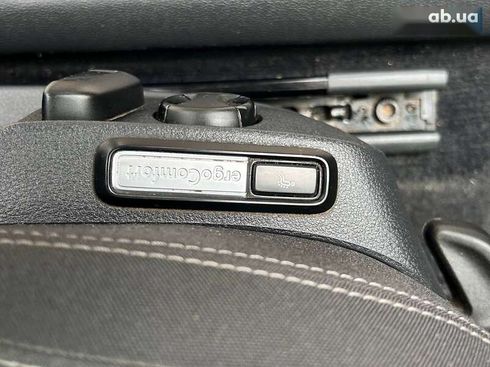 Volkswagen Passat 2015 - фото 16