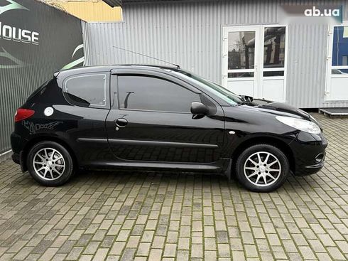 Peugeot 206 2010 - фото 9