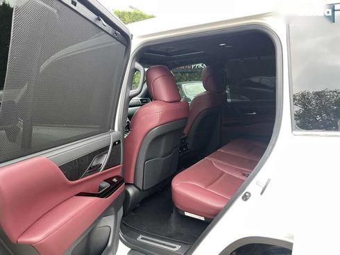 Lexus LX 2023 - фото 17