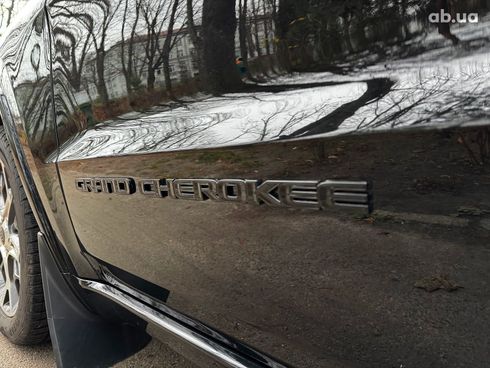 Jeep Grand Cherokee 2018 черный - фото 13