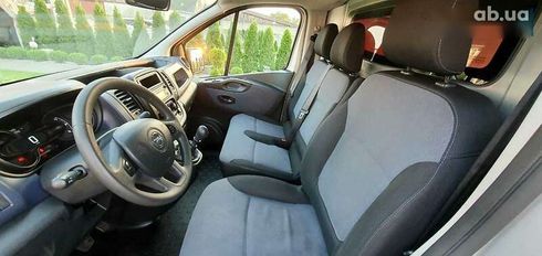 Opel Vivaro 2016 - фото 9