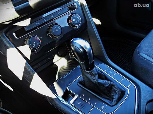 Volkswagen Tiguan 2020 - фото 12