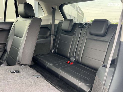 Volkswagen Tiguan 2019 черный - фото 24