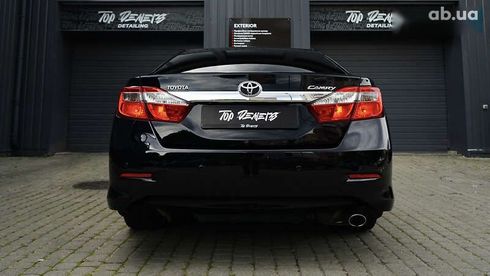Toyota Camry 2012 - фото 15