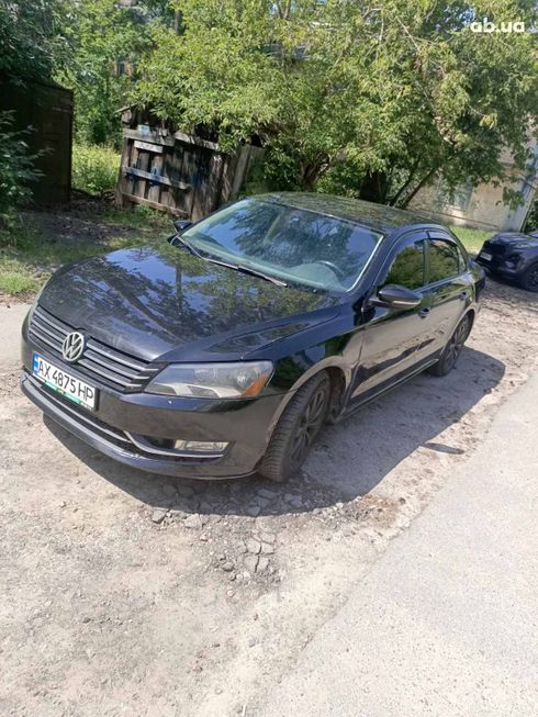 Volkswagen Passat 2012 черный - фото 6