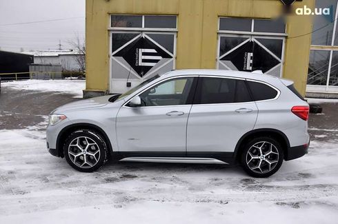 BMW X1 2016 - фото 12