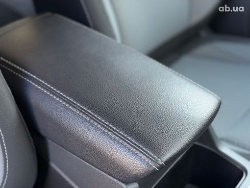 Ford Escape 2017 черный - фото 54