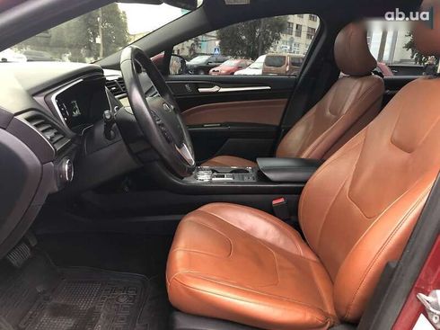 Ford Fusion 2019 - фото 11