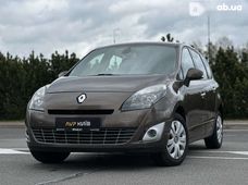 Продажа б/у Renault Scenic в Киеве - купить на Автобазаре